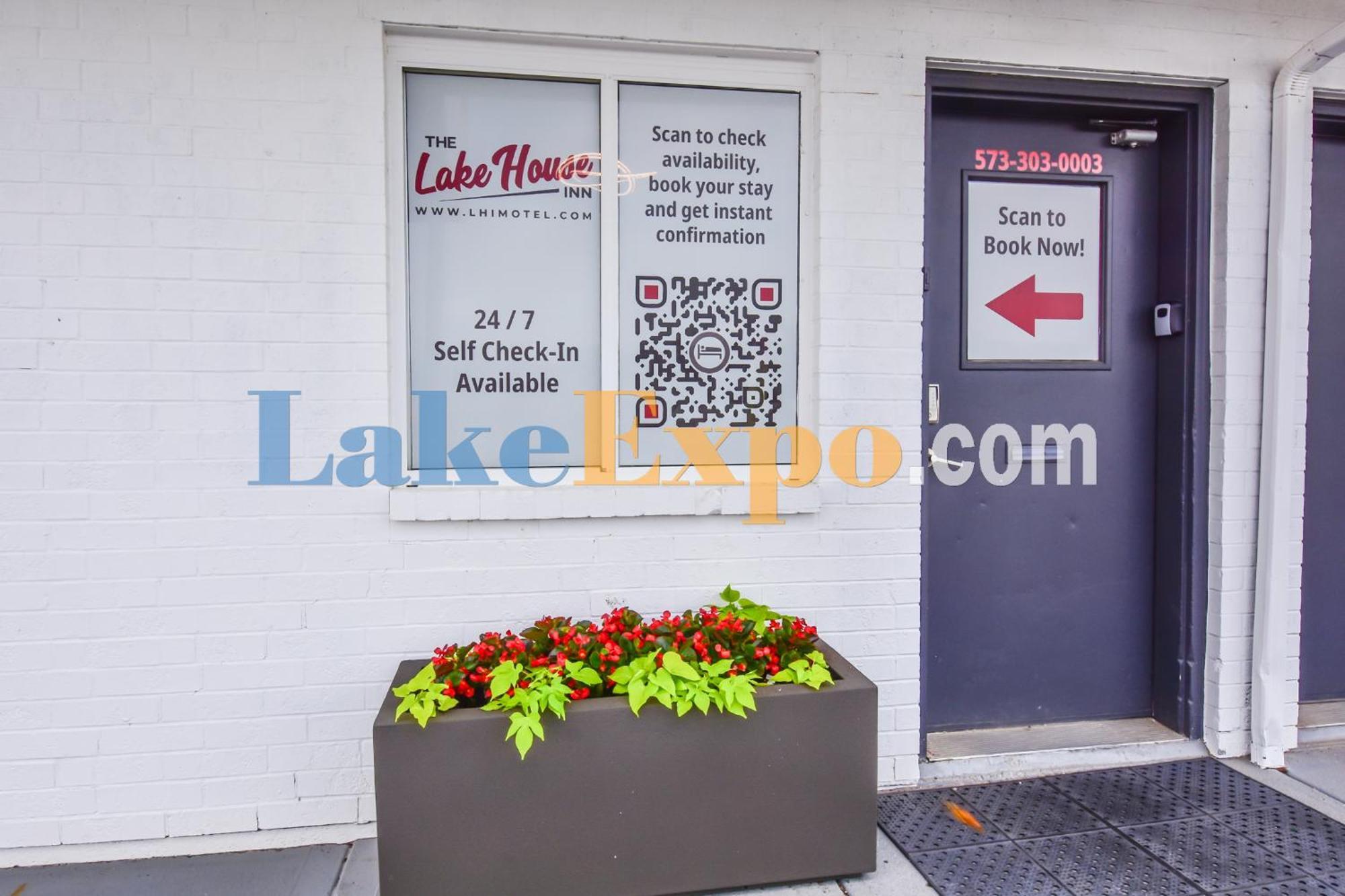 The Lake House Inn Laurie Exterior foto